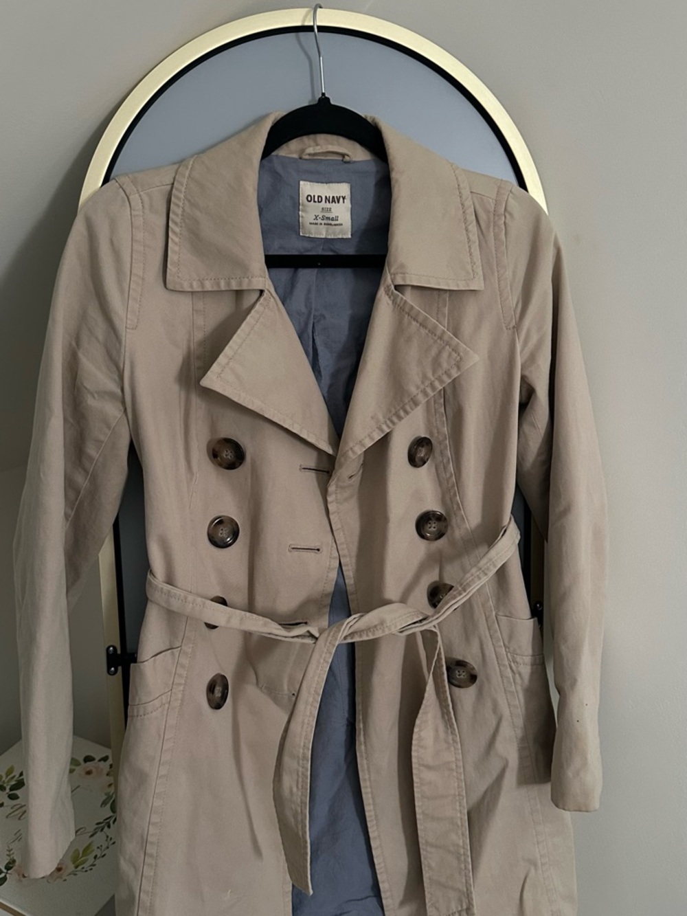 Old Navy Tan Trench Coat with Belt
